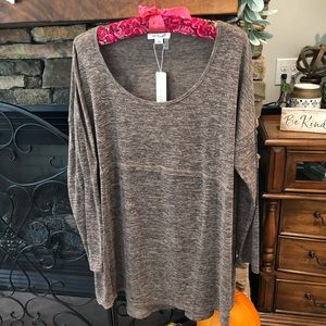 Simply Noelle blouse. Size L/XL (12/14) Birch